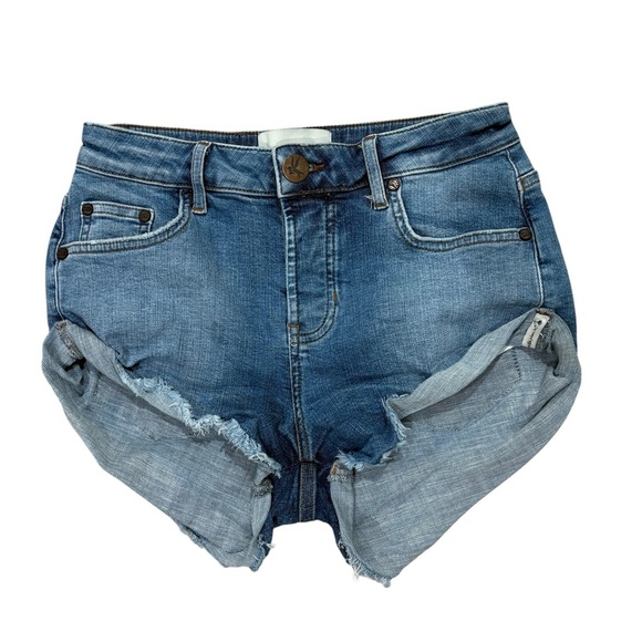 ONE TEASPOON Bandits Jean Shorts Button-Fly Relaxed Fit Twisted Cuff Size 23 - Picture 1 of 7